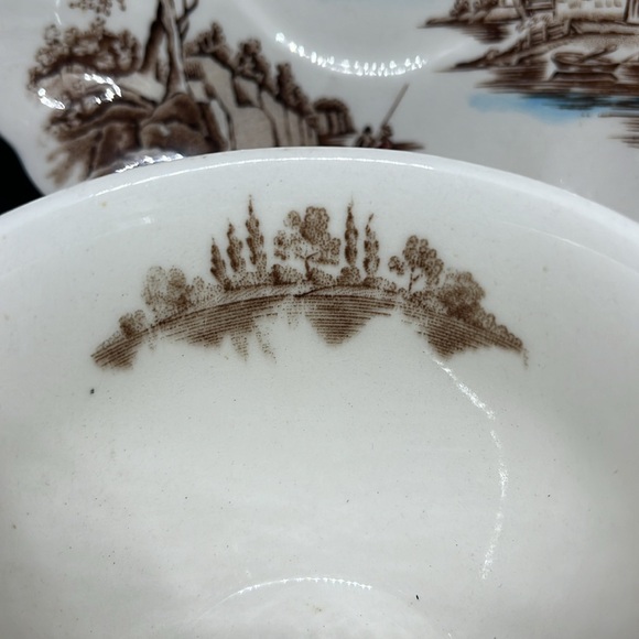 Johnson bros the old mill Tea cup and saucer - Picture 4 of 11